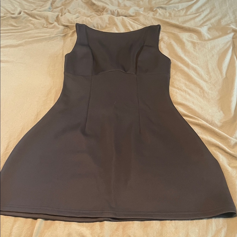 Elegant Black Sleeveless Dress